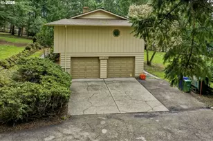 12155 SE 143rd Pl, Happy Valley, OR 97086 - Photo 5