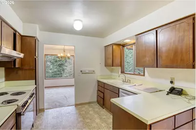 12155 SE 143rd Pl, Happy Valley, OR 97086 - Photo 13