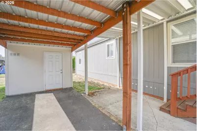 300 SW 7th Ave #211, Battle Ground, WA 98604 - Photo 3