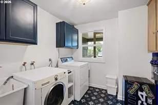 765 Louis St, Eugene, OR 97402 - Photo 27
