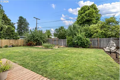 765 Louis St, Eugene, OR 97402 - Photo 43