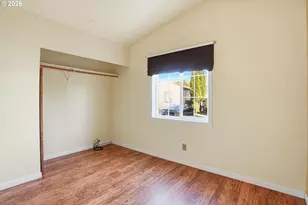 21400 SE Stark St, Gresham, OR 97030 - Photo 23