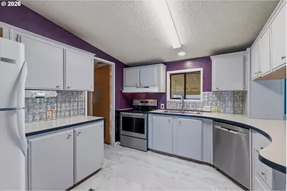 301 E Columbia Dr #50, Newberg, OR 97132 - Photo 13