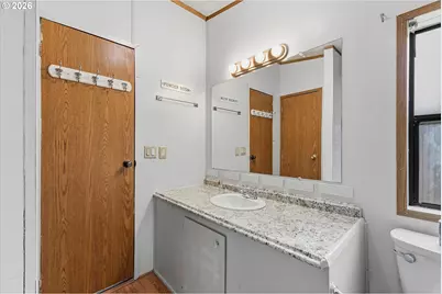 301 E Columbia Dr #50, Newberg, OR 97132 - Photo 21