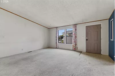 301 E Columbia Dr #50, Newberg, OR 97132 - Photo 7