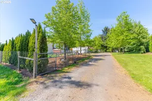 8471 Tyrone Ln, Salem, OR 97317 - Photo 9