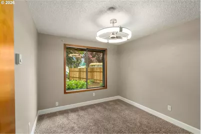 9314 NE 68th St, Vancouver, WA 98662 - Photo 13