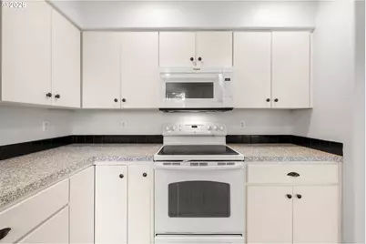 5572 NW 165th Pl, Portland, OR 97229 - Photo 11