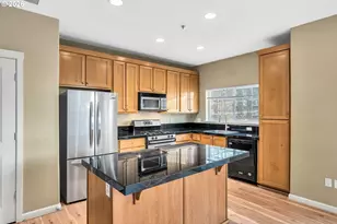 1000 SW 170th Ave, Beaverton, OR 97003 - Photo 9