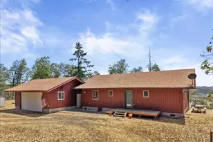 345 Zeigler Ct, Roseburg, OR 97471 - Photo 1