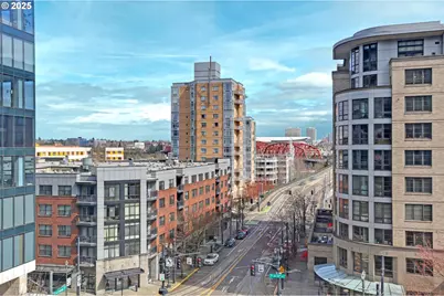 922 NW 11th Ave #602, Portland, OR 97209 - Photo 9