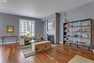 922 NW 11th Ave, Portland, OR 97209 - Photo 3