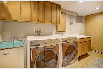108 E 35th St, Vancouver, WA 98663 - Photo 39