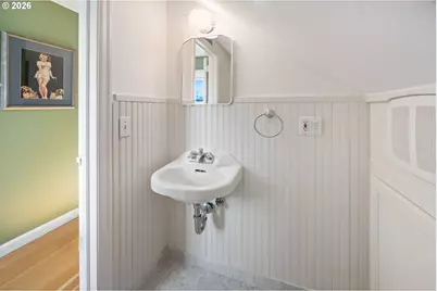 108 E 35th St, Vancouver, WA 98663 - Photo 33