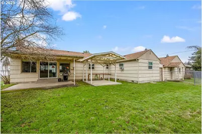 190 Hunsaker Ln, Eugene, OR 97404 - Photo 25