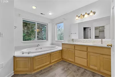 101 W Johanna Ct, Newberg, OR 97132 - Photo 29