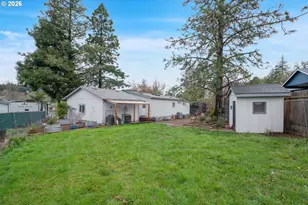 452 Carol St, Lowell, OR 97452 - Photo 31