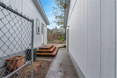 452 Carol St, Lowell, OR 97452 - Photo 29