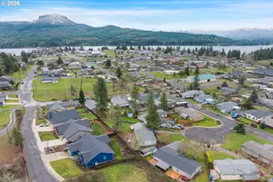 452 Carol St, Lowell, OR 97452 - Photo 35