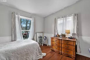 452 Carol St, Lowell, OR 97452 - Photo 27