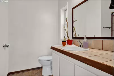 452 Carol St, Lowell, OR 97452 - Photo 21