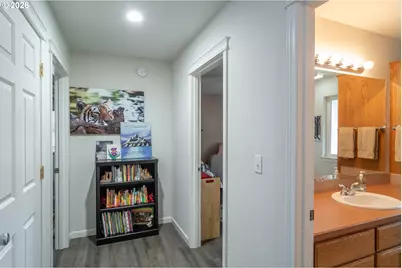 918 NE Malheur Ave, Roseburg, OR 97470 - Photo 19