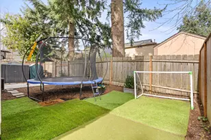 6039 SE Lambert St, Portland, OR 97206 - Photo 17