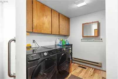 2219 NW Troost St, Roseburg, OR 97471 - Photo 17