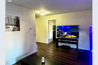 11818 NE Holladay St, Portland, OR 97220 - Photo 5