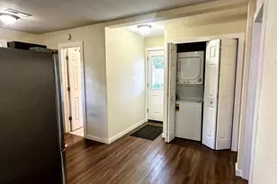 11818 NE Holladay St, Portland, OR 97220 - Photo 7