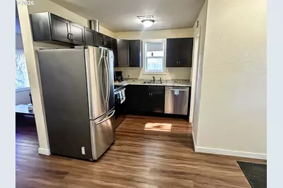 11818 NE Holladay St, Portland, OR 97220 - Photo 11