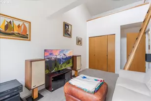 4451 Golden Ln, Lake Oswego, OR 97035 - Photo 35