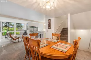 4451 Golden Ln, Lake Oswego, OR 97035 - Photo 7