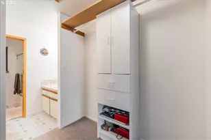 4451 Golden Ln, Lake Oswego, OR 97035 - Photo 27