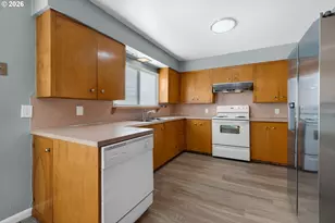 1255 Avenue A, Seaside, OR 97138 - Photo 9