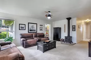 16551 SW 10th St, Sherwood, OR 97140 - Photo 5