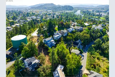 Summit Blvd, Springfield, OR 97477 - Photo 11