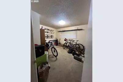 3013 SE Francis St, Portland, OR 97202 - Photo 9