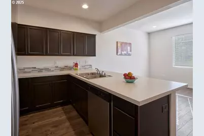 2135 NE Four Seasons Ln, Vancouver, WA 98684 - Photo 7