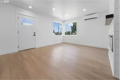 1879 G St, Springfield, OR 97477 - Photo 5