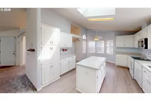 870 Hassett St, Brookings, OR 97415 - Photo 11