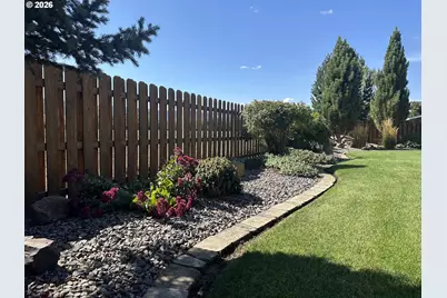 10301 Leonard Ln, Island City, OR 97850 - Photo 39