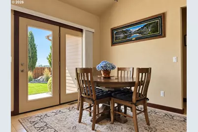 10301 Leonard Ln, Island City, OR 97850 - Photo 15