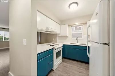 622 NW Hill St, Camas, WA 98607 - Photo 3