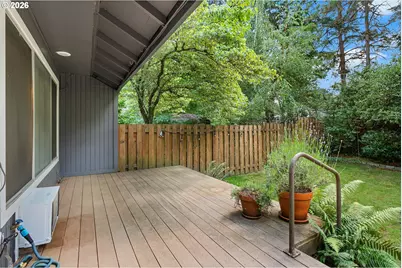 6837 NE Claremont Ave, Portland, OR 97211 - Photo 23