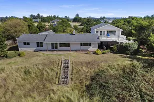 89796 Sea Breeze Dr, Warrenton, OR 97146 - Photo 43