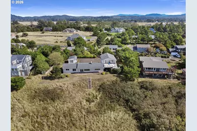 89796 Sea Breeze Dr, Warrenton, OR 97146 - Photo 45
