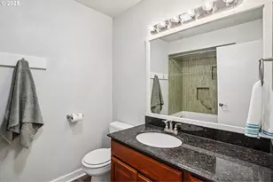 6610 SW Terri Ct, Portland, OR 97225 - Photo 17