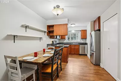 6610 SW Terri Ct #10, Portland, OR 97225 - Photo 7