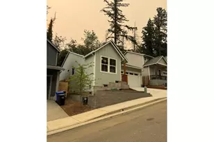 2240 NE 207th Pl, Fairview, OR 97024 - Photo 1